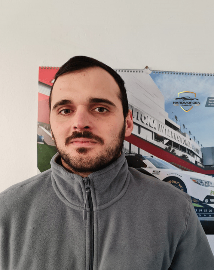 Mergim Vrella, Hardmorgen Gebäudetechnik